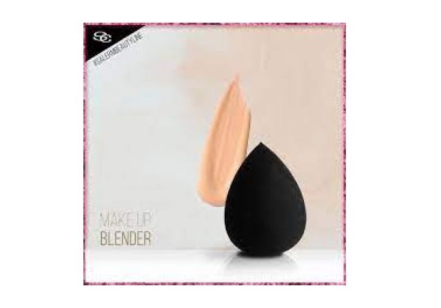 MAKEUP BLENDER